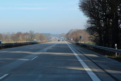 L'autoroute A7 au sud de Hambourg. Photo © André M. Winter