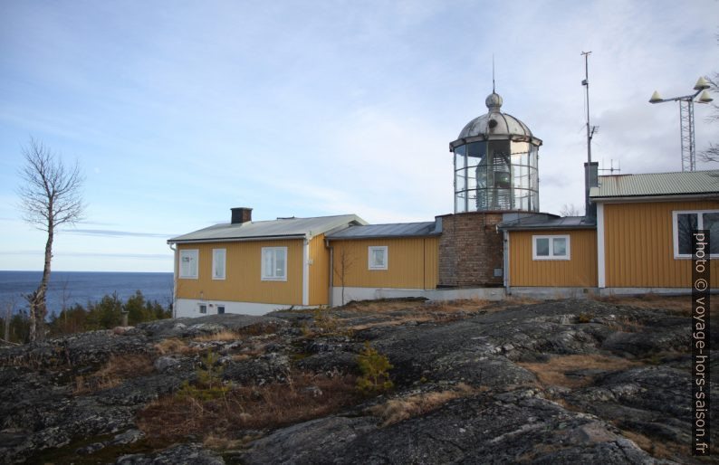 Phare de Bjuröklubb. Photo © Alex Medwedeff