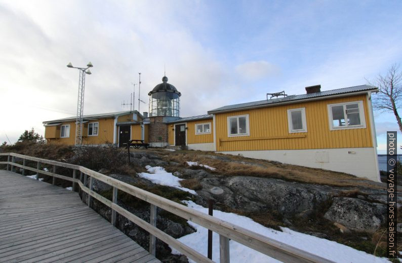 Phare de Bjuröklubb vu du sud. Photo © André M. Winter