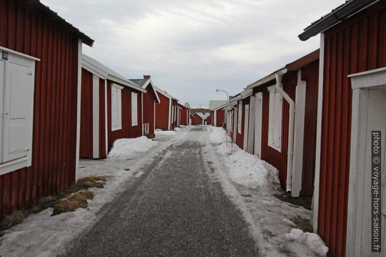 Ruelle du village-église de Gammelstad. Photo © André M. Winter