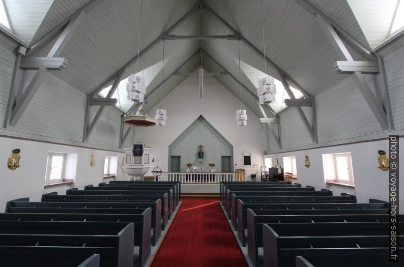 La nef de l'église de Karesuando. Photo © André M. Winter