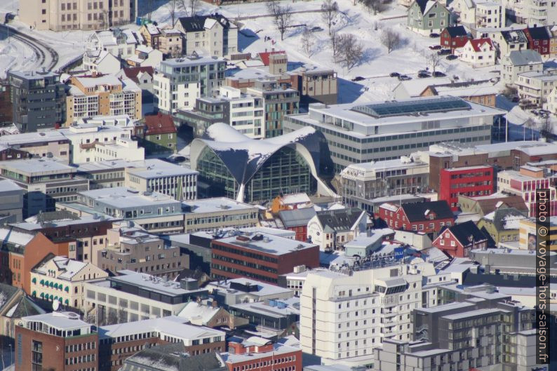 Tromsø Bibliotek vue du Storsteinen. Photo © André M. Winter