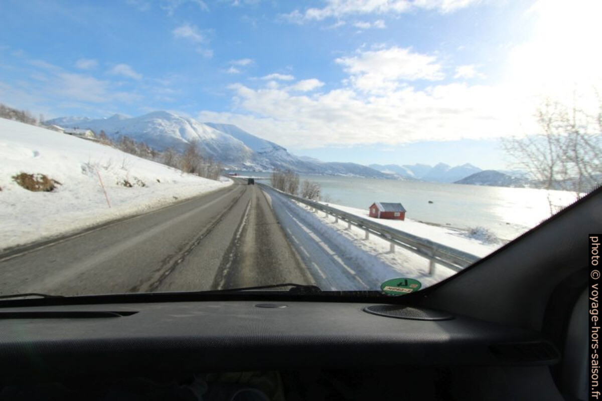 Balsfjorden au sud de Kantornes. Photo © André M. Winter