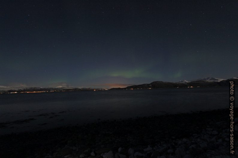 Aurora borealis זוהר הקוטב. Photo © André M. Winter