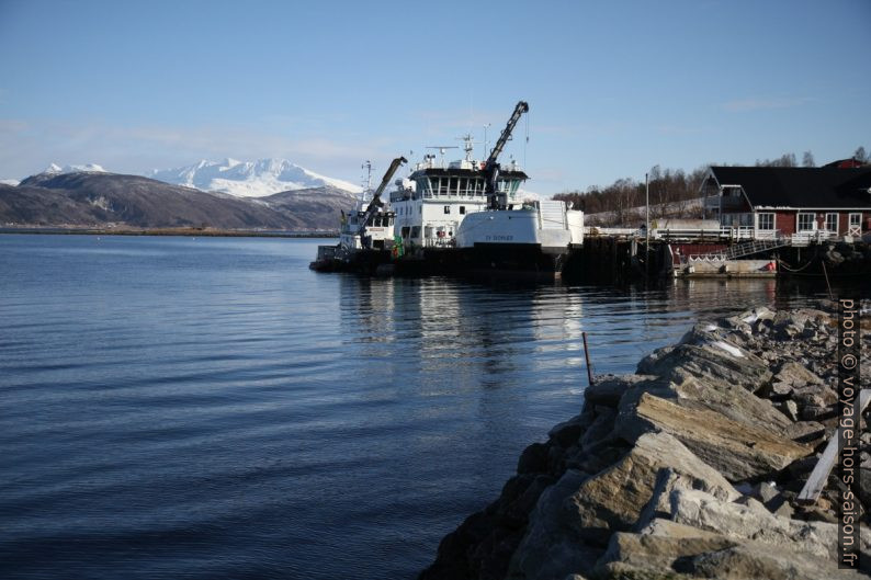 Ferry Ov Skomvær en révision à Kjeldebotn