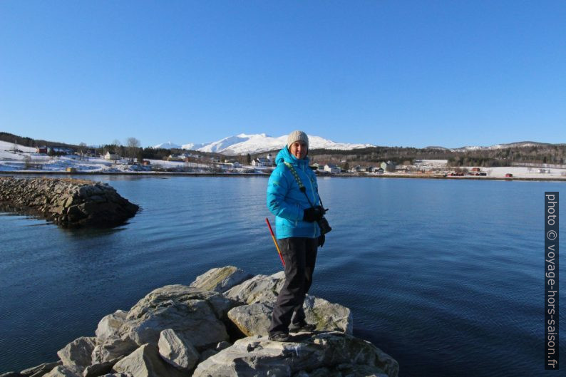 Alex sur la jetée de Kjeldebotn