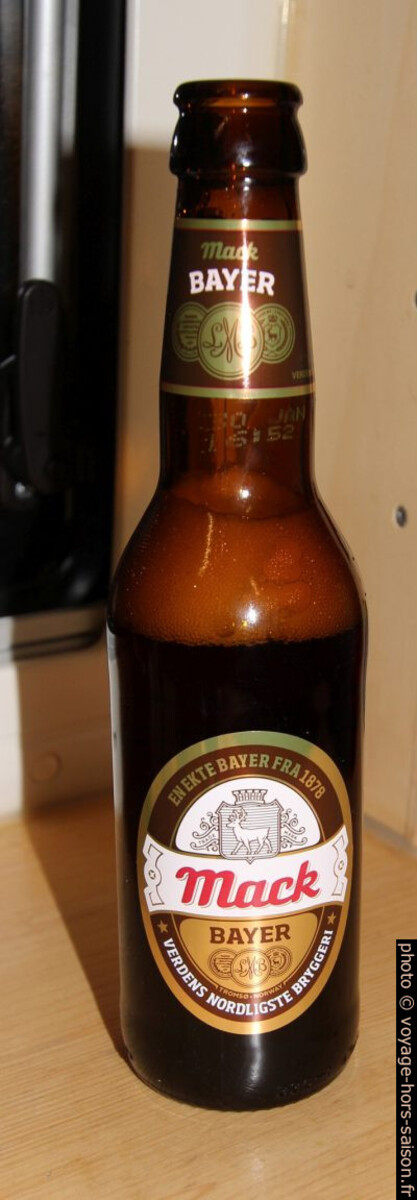 Bière Mack Bayer. Photo © André M. Winter