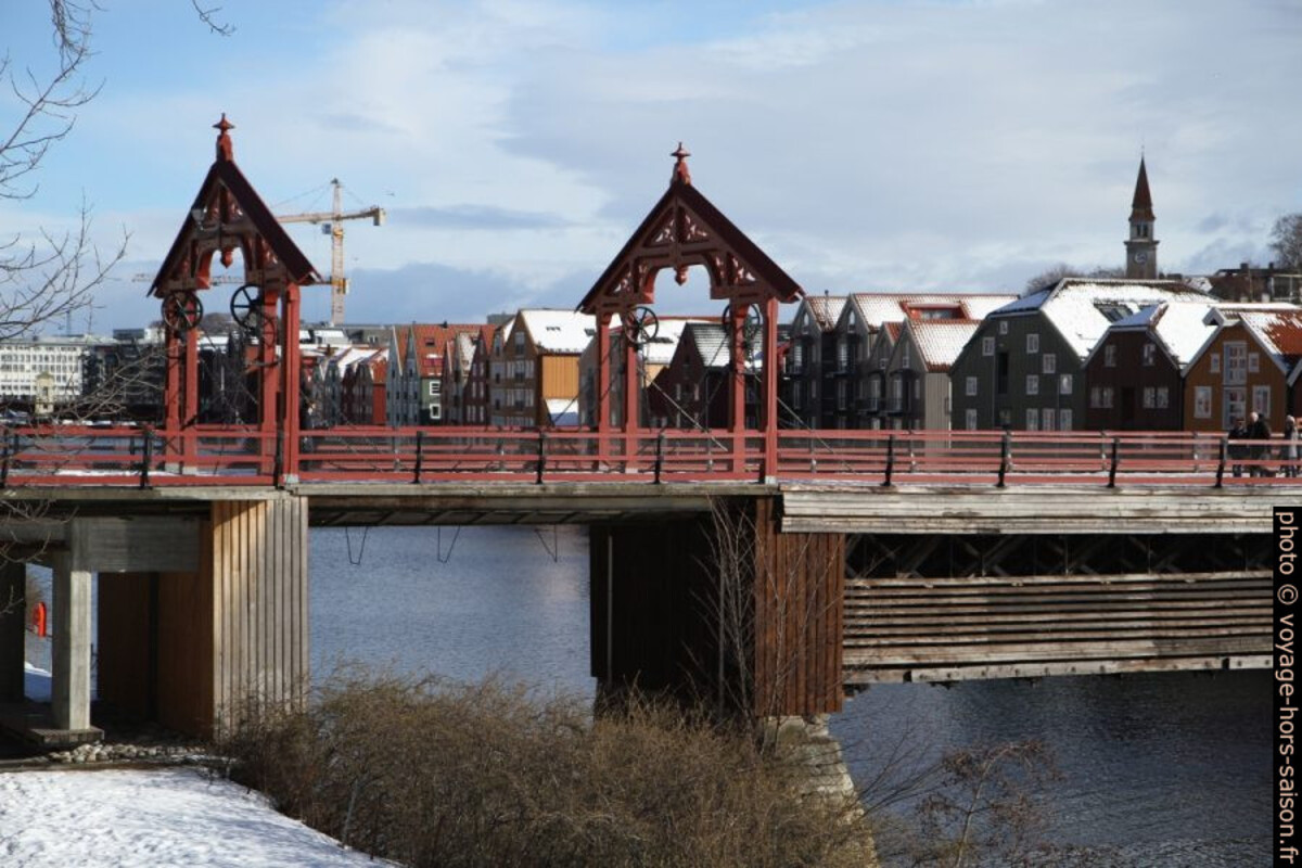 Ancien méchanisme de pont basculant du Gamle Bybro. Photo © Alex Medwedeff