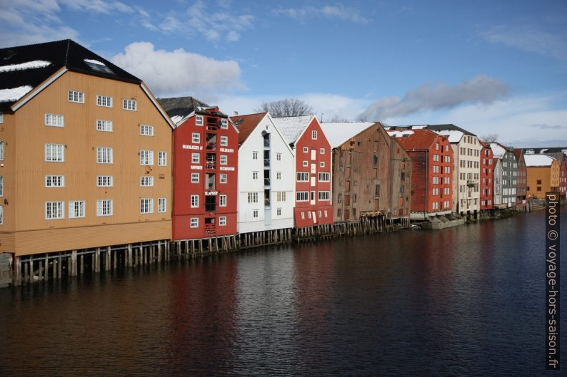 Entrepôts près de la Gamle Bybro. Photo © Alex Medwedeff