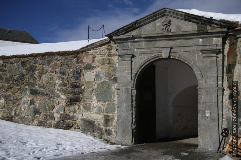 Portail de la Forteresse de Kristiansten. Photo © Alex Medwedeff