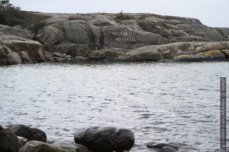 Île nudiste de Kattholmen au sud de Saltö. Photo © Alex Medwedeff