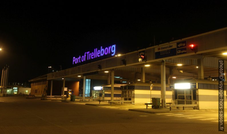 Entrée du Port de Trelleborg. Photo © André M. Winter