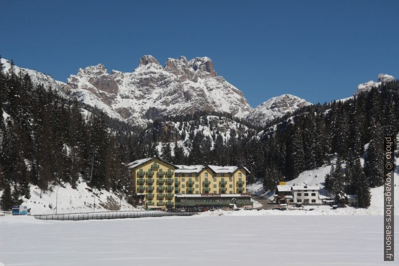 Rocca dei Baranci e il Lago di Misurina. Photo © André M. Winter