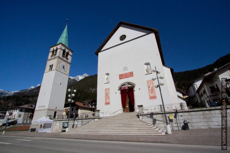 Le clocher et l'église Santa Giustina. Photo © André M. Winter