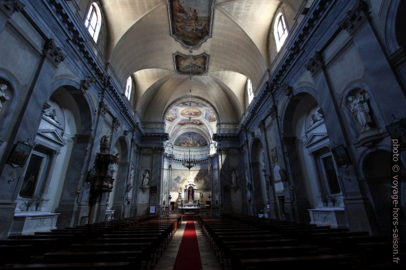 Nef baroque de la Chiesa Santa Giustina di Auronzo. Photo © André M. Winter