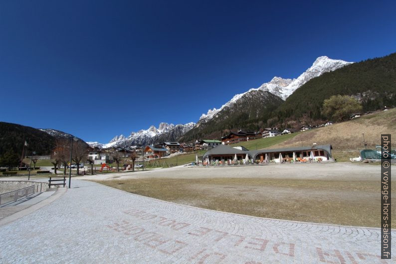 Les Dolomites de Sesto vues d'Auronzo. Photo © André M. Winter