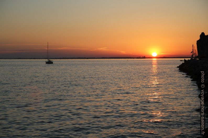 Coucher de soleil à Sistiana. Photo © Alex Medwedeff