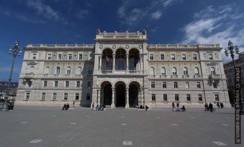 Palazzo del Governo e Sede della Prefettura di Trieste. Photo © André M. Winter