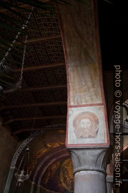 Représentation sévère de Jésus dans la cathédrale de Trieste. Photo © André M. Winter