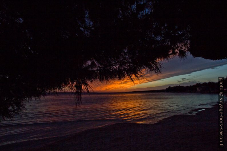 Coucher de soleil à Šimuni. Photo © André M. Winter