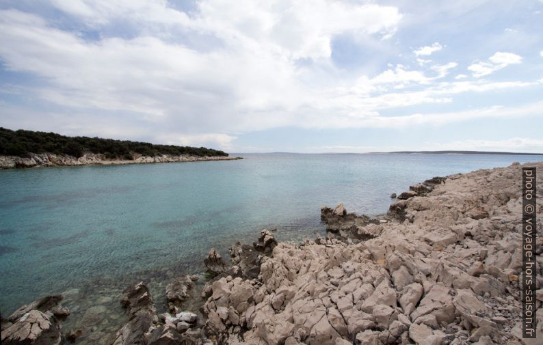 La Baie de Letavica. Photo © André M. Winter