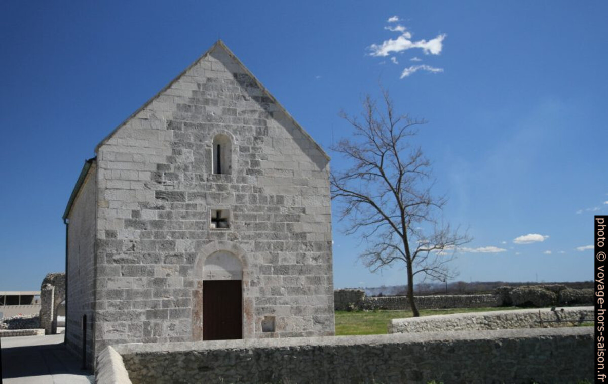 Crkva sv. Ambroza. Photo © Alex Medwedeff