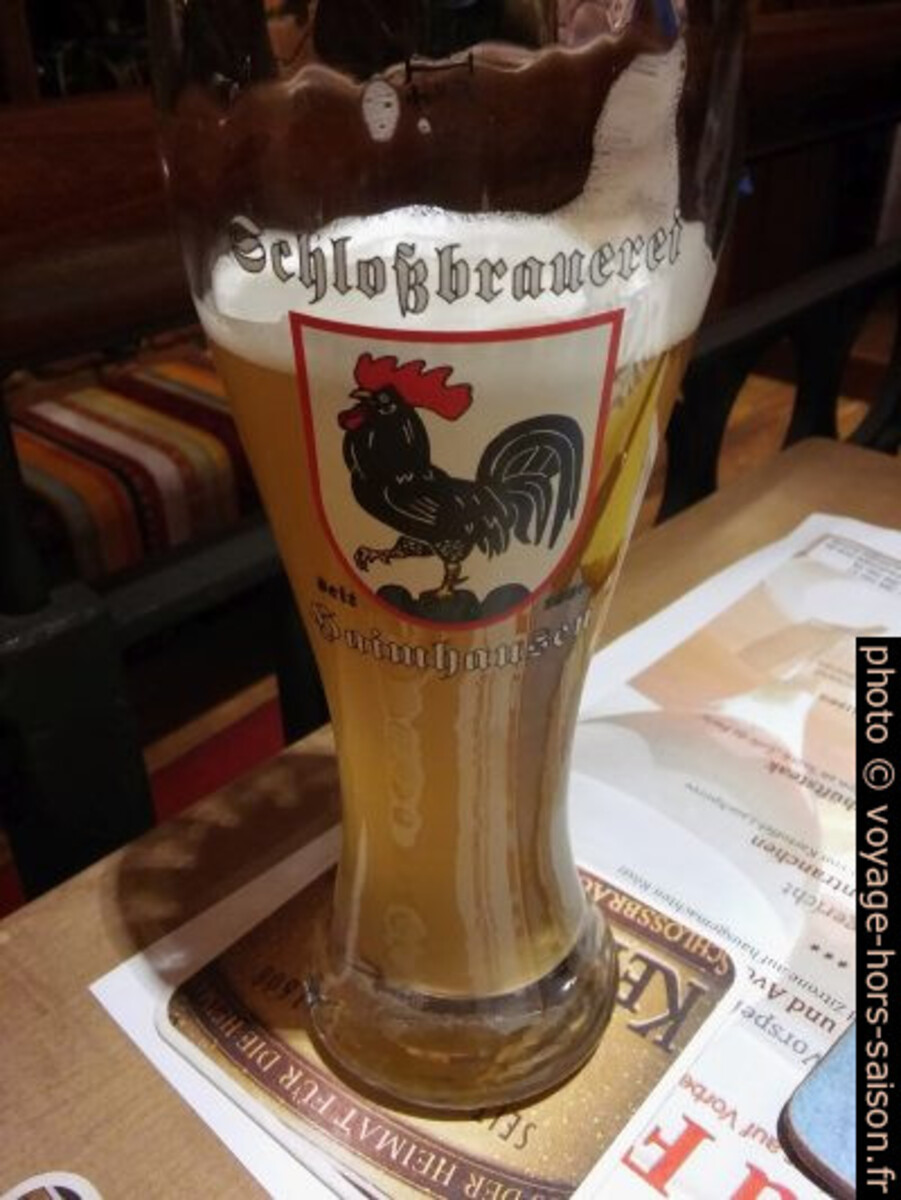 Verre de bière Schlossbrauerei Haimhausen. Photo © André M. Winter