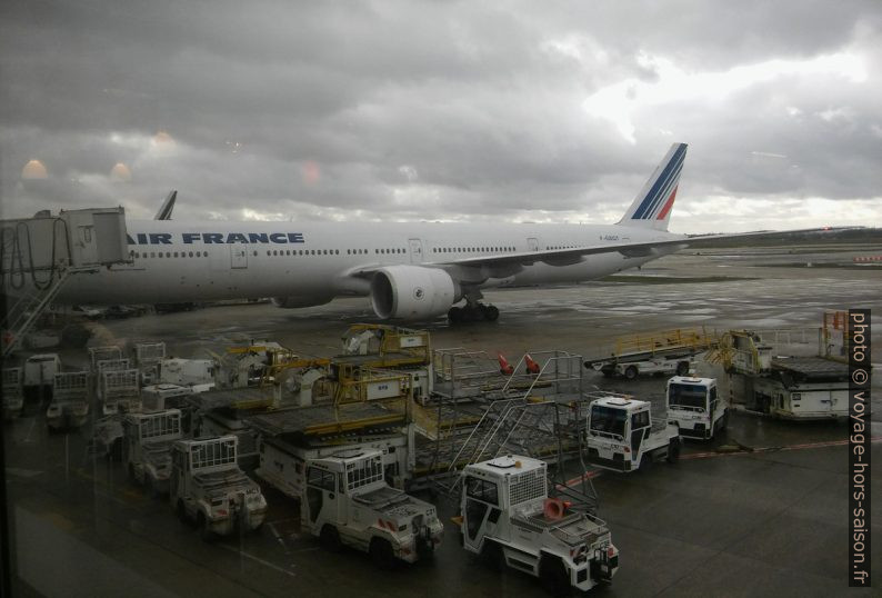 Avion Boeing 777-300ER F-GSQT d'Air France. Photo © André M. Winter