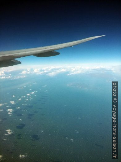 Belle-Île-en-Mer vue de l'avion. Photo © André M. Winter