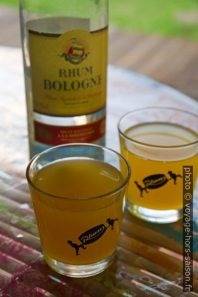 Notre punch planteur avec du rhum Bologne. Photo © Alex Medwedeff