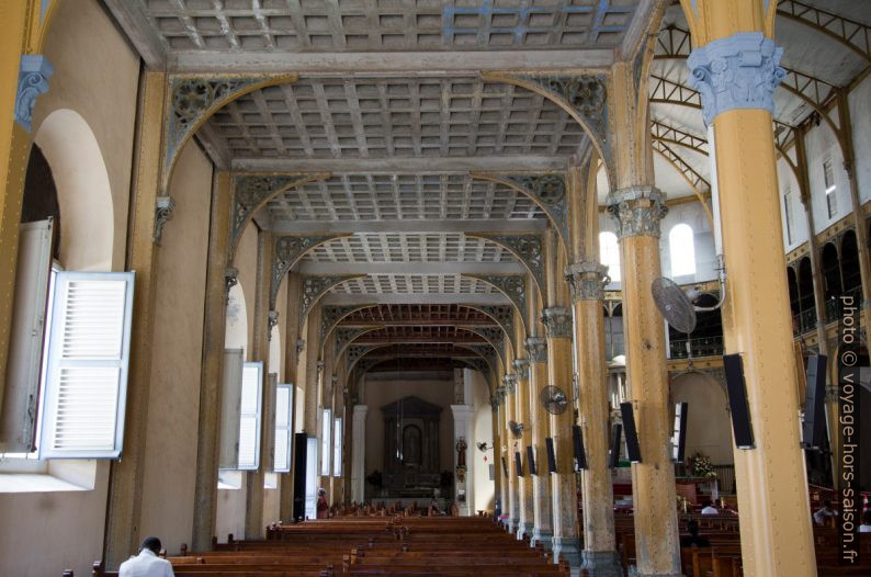 Collatéral gauche de l'église St.-Pierre-St.-Paul. Photo © André M. Winter