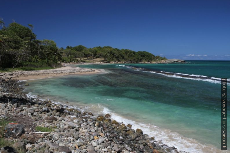 Anse Vinty et Pointe Nogent. Photo © Alex Medwedeff