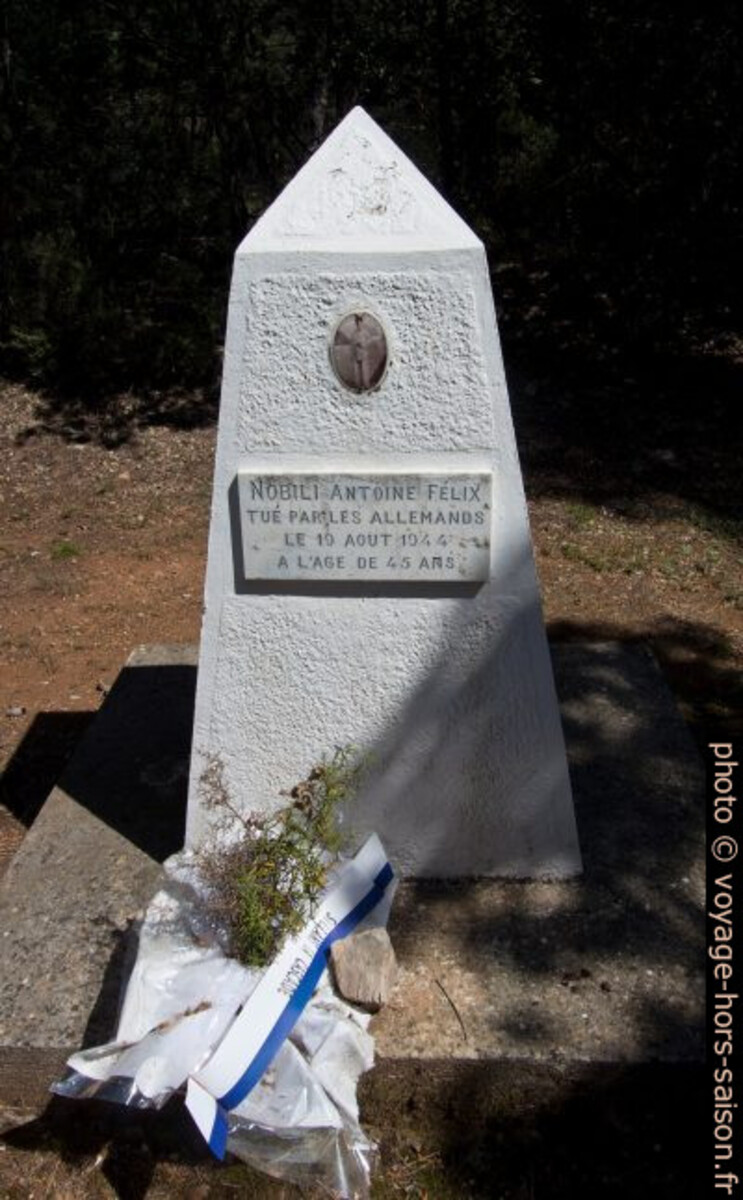 Monument à Antoine Nobili tué par les nazis en 1944. Photo © André M. Winter