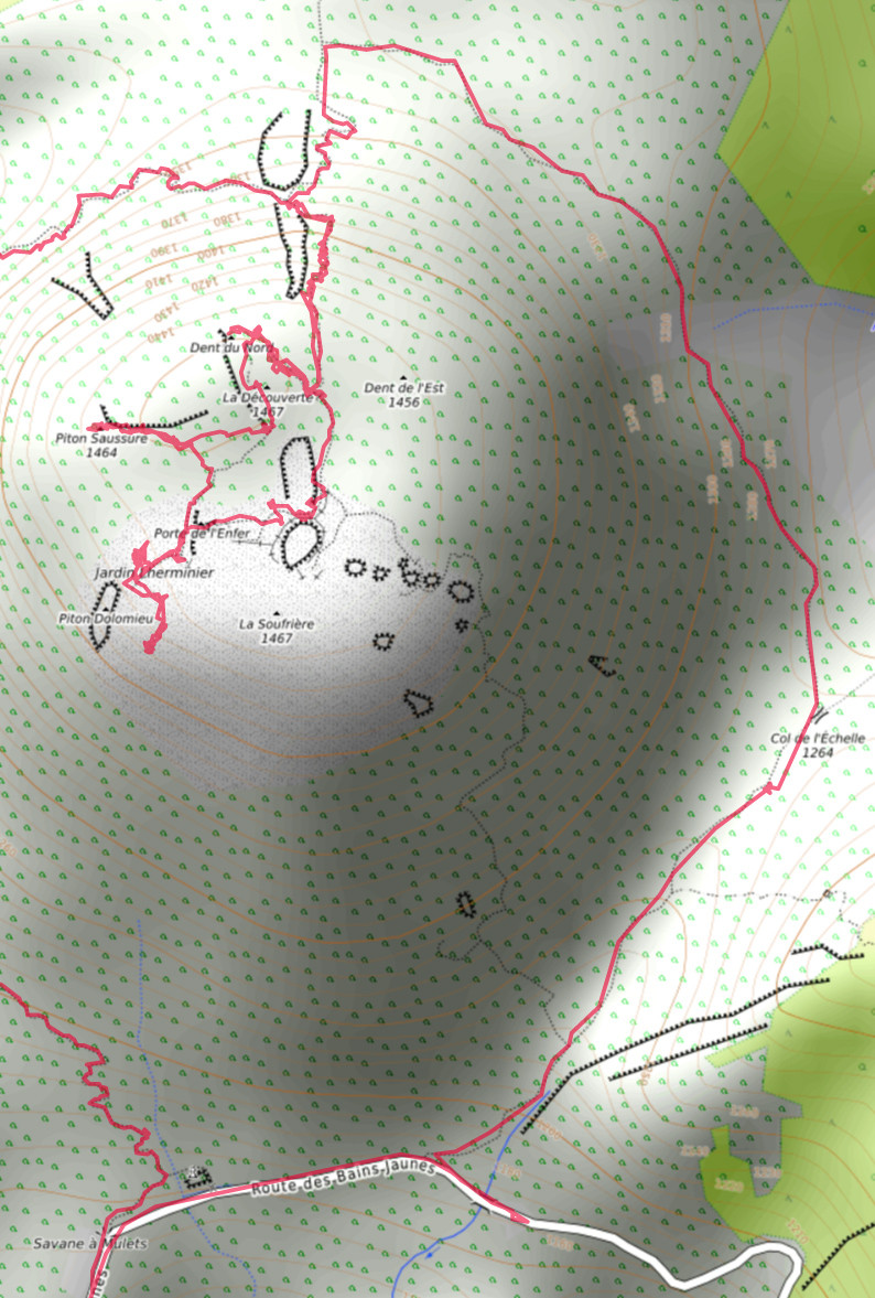 Carte OpenTopoMap du sommet de la Soufrière