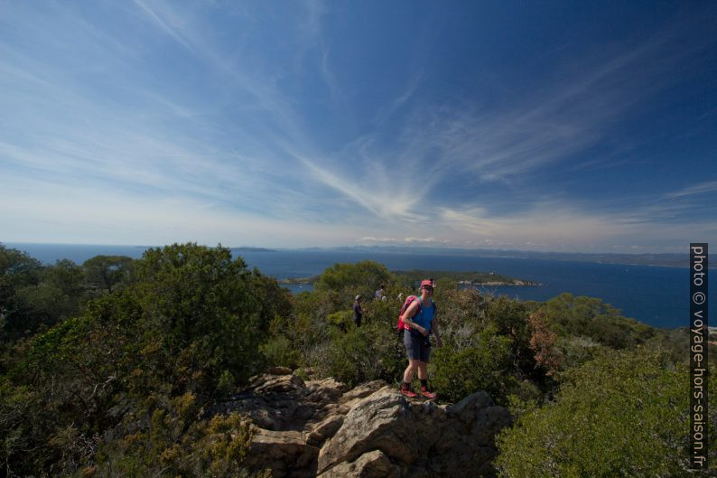 Vue des rochers du Mont Vinaigre vers l'ouest. Photo © André M. Winter