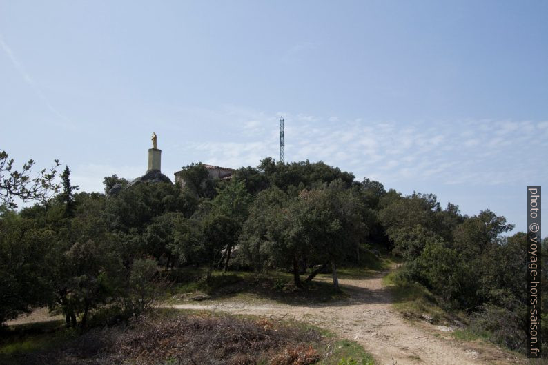 ctions sur la colline de Notre-Dame de Paracol. Photo © André M. Winter