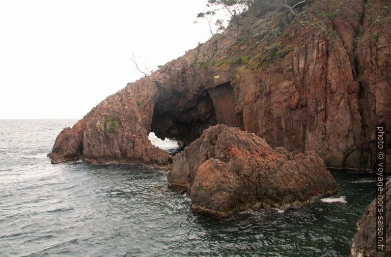 La Grotte de Gardanne. Photo © André M. Winter