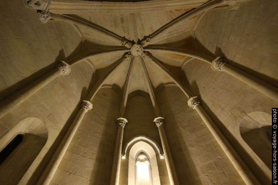 Voûtes du chœur de la Grande Chapelle du Château de Tarascon. Photo © André M. Winter