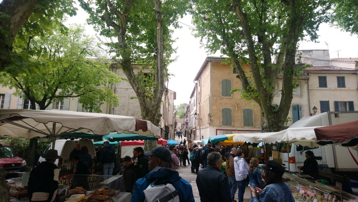 Grand Marché Provençal De Saint Rémy De Provence Avis
