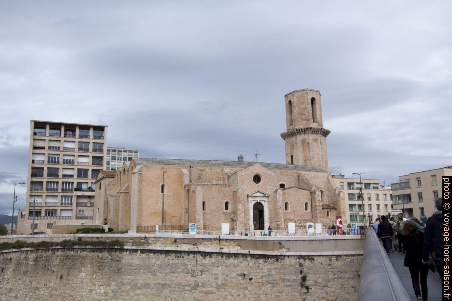 L'Église St. Laurent de Marseille. Photo © André M. Winter