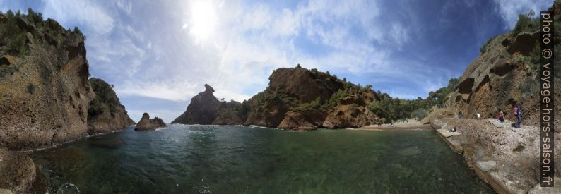 Panorama de l'Anse de Figuerolles. Photo © André M. Winter