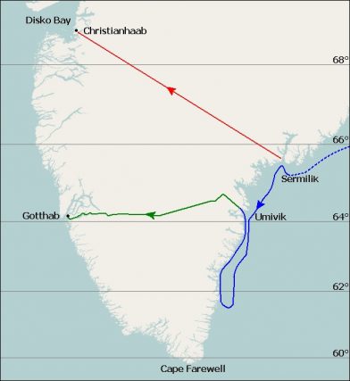 Carte des routes de Nansen au Groenland. En tirets bleus l’accès en chaloupes, en bleu la dérive non prévue sur la glace, en rouge la route initialement prévue et en vert la route effectuée. Source Wikimedia CCSA4 Ruhrfisch