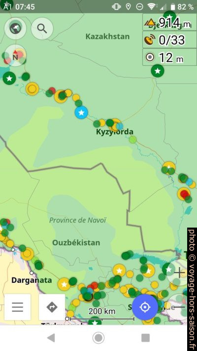 Capture d'écran avec points coloriés ajoutés pour le Kazakhstan