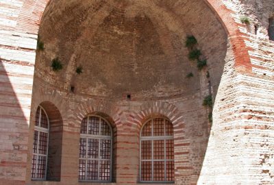 La voûte du caldarium des thermes de Constantin. Photo © André M. Winter