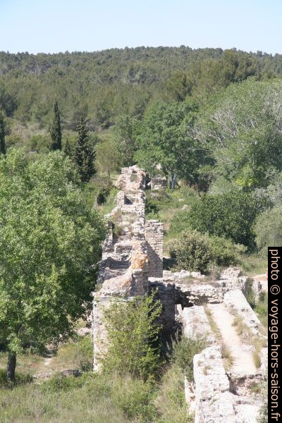 Aqueduc romain double de Barbegal. Photo © André M. Winter