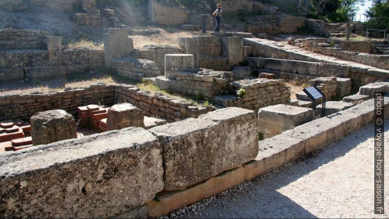 Fumoirs à vin de Glanum. Photo © André M. Winter