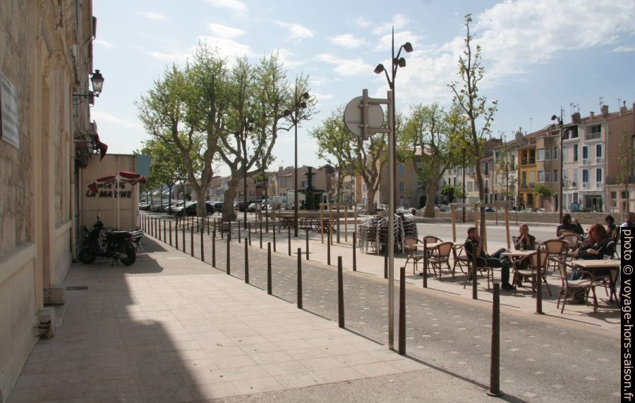 Quai Aristide Briand. Photo © André M. Winter