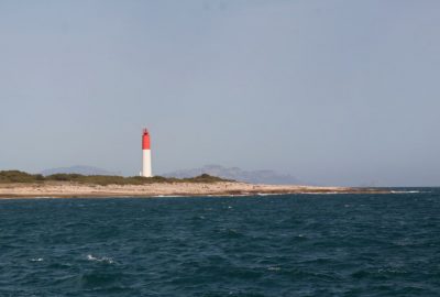 Nouveau Phare de Cap Couronne. Photo © André M. Winter