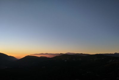 Coucher de soleil sur le Massif de l'Esterel. Photo © André M. Winter