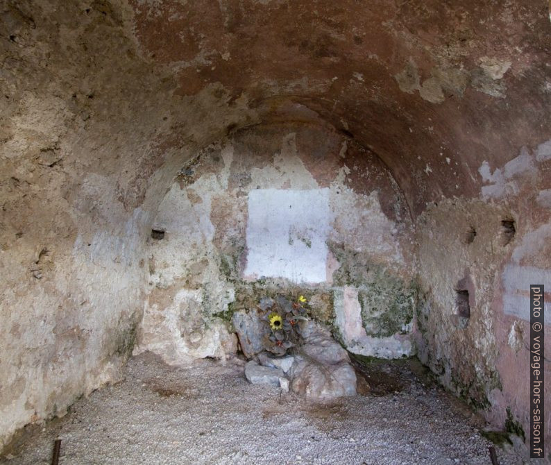 Intérieur de la Chapelle St. Pancrace. Photo © André M. Winter